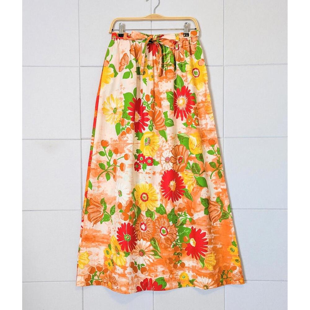 Vintage 1970s floral boho midi maxi skirt